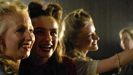 400561806_1681851240_v4_3_800